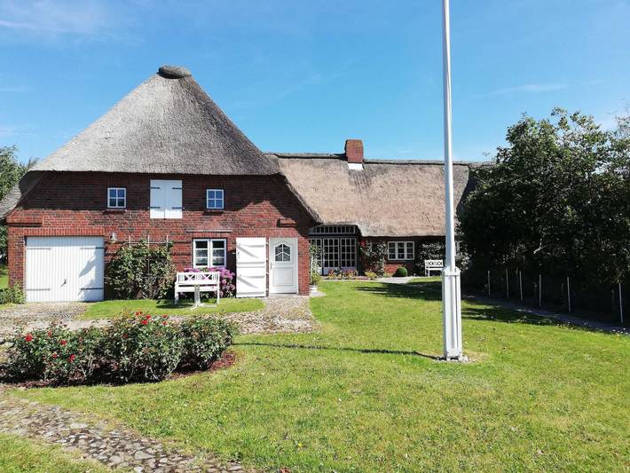 Ferienwohnung für 3 Personen, mit Garten in Utersum - 2