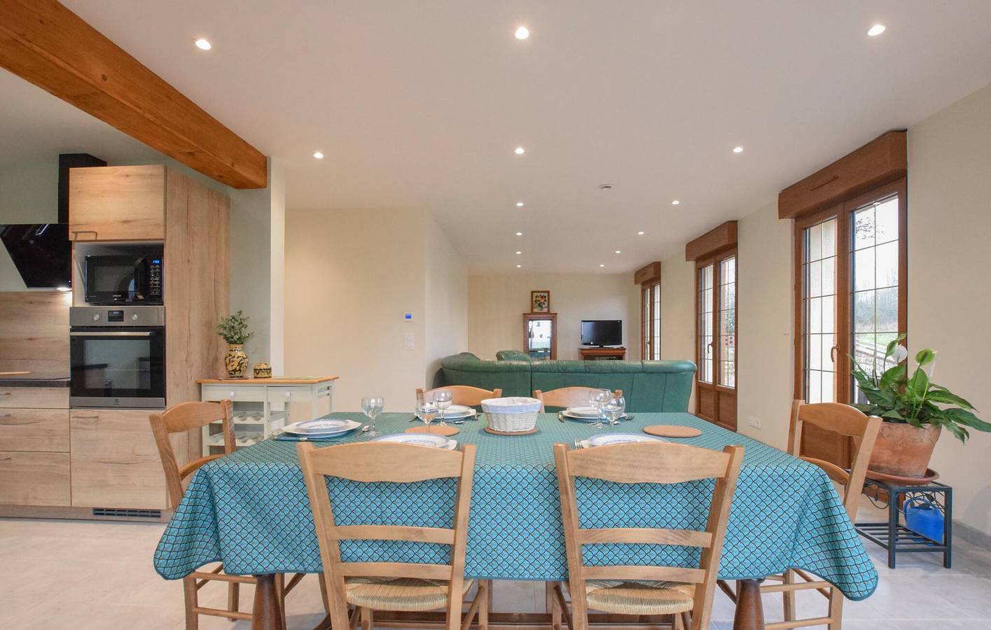 Appartement confortable avec jardin et parking, à 1,5 km de la rivière L'Orbiquet in Saint-Roch-de-l'Orbiquet, Région de Lisieux