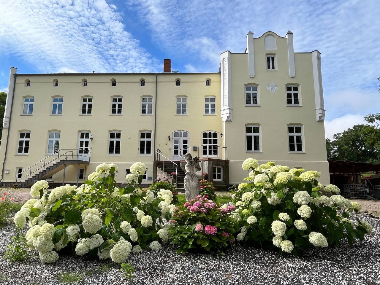 Schloss Gersdorf - T. Schaff - Ferienwohnung Anna in Gersdorf, Biendorf