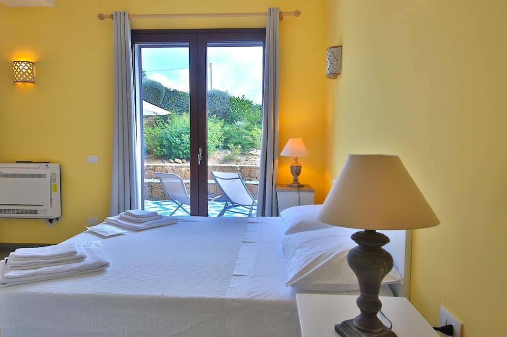 Ganze Wohnung, Amary Suite 2 + 2-Terrasse & Strand von Klabhouse in Spiaggia Timpi Russi, Sciacca