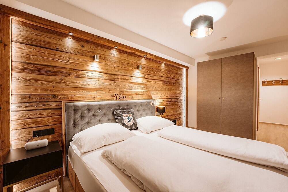 Ganze Wohnung, Stanton Vibes Deluxe Apartment in Lechtaler Alpen, Sankt Anton am Arlberg