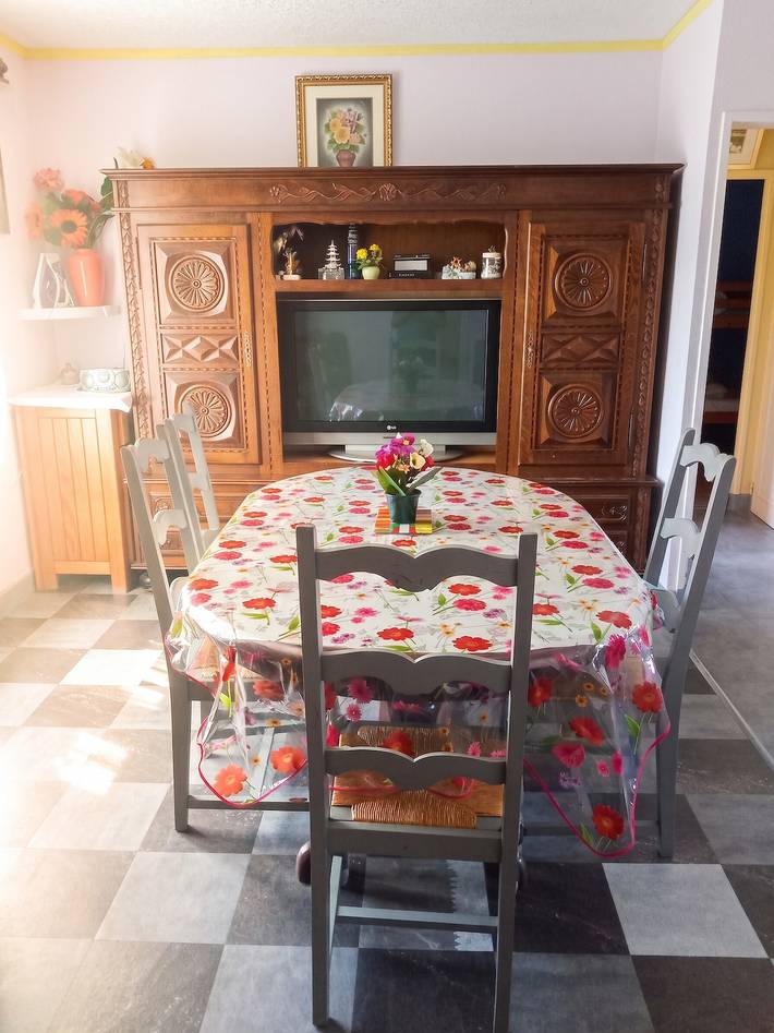 Maison de vacances pour 6 personnes, avec Balcon/Terrasse ainsi que Terrasse et Jardin dans Allier - 3