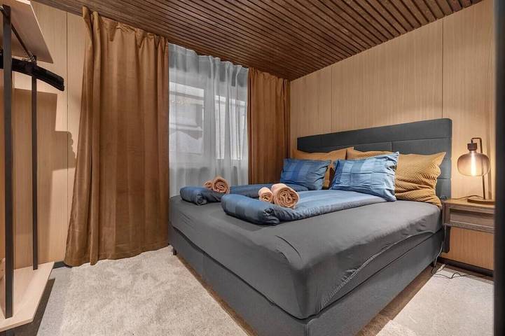 Signature Townhouse | Arctic Seasons|Luxury Living in Tromsø