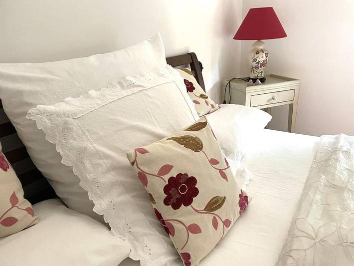 Chambre d’hôte pour 2 personnes, avec Terrasse et Jardin