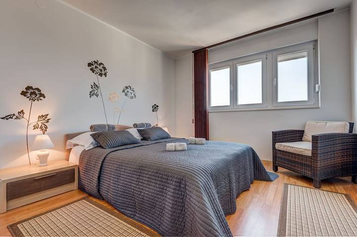 Appartement entier, Zadar - Appartement près de la plage et du centre au 12ème étage in Ville de Zadar, Zadar (Municipality)