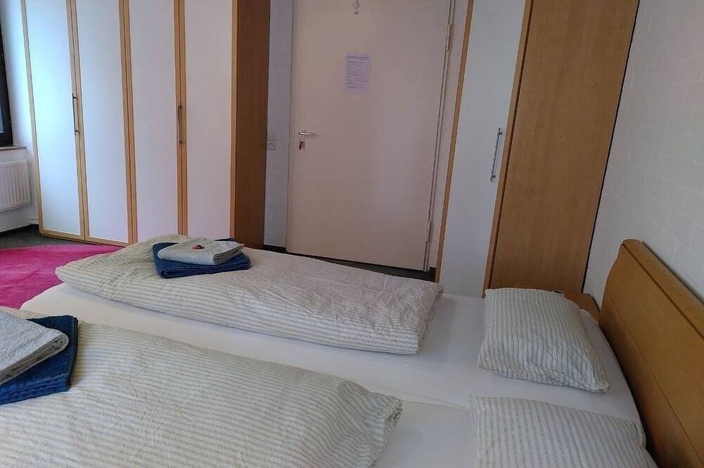 Ganze Wohnung, Doppelzimmer für 4 Gäste mit 17m² in Gomadingen in Gomadingen, Neckar-Alb