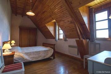 Gîte pour 8 Personnes dans Besse-et-Saint-Anastaise, Massif central, Photo 4