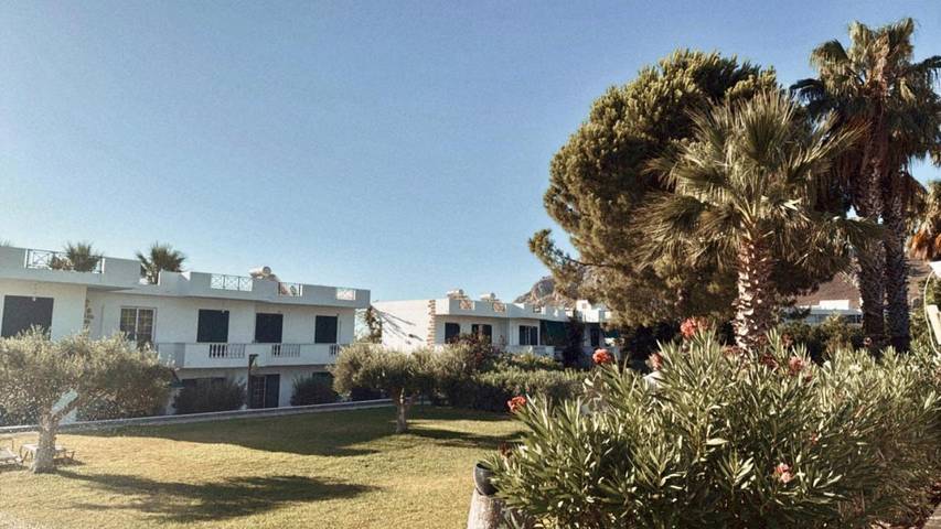 B&b per 4 persone, con piscina e panorama nonché giardino in Rodi