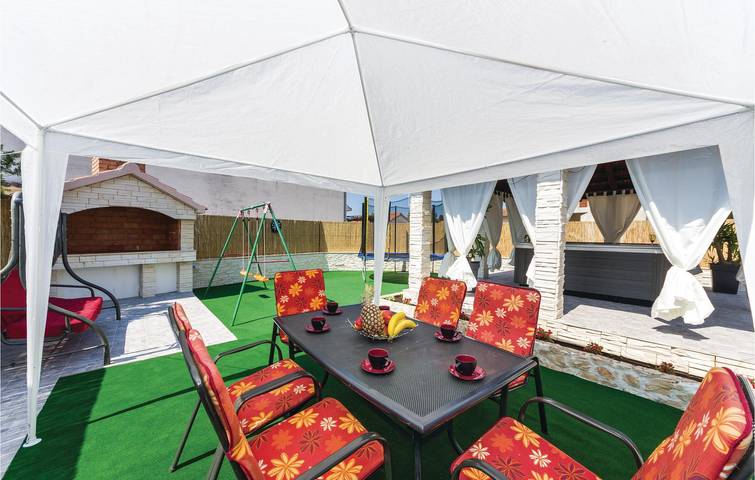 Ferienhaus für 6 Personen, mit Haustier in Sukosan - 2