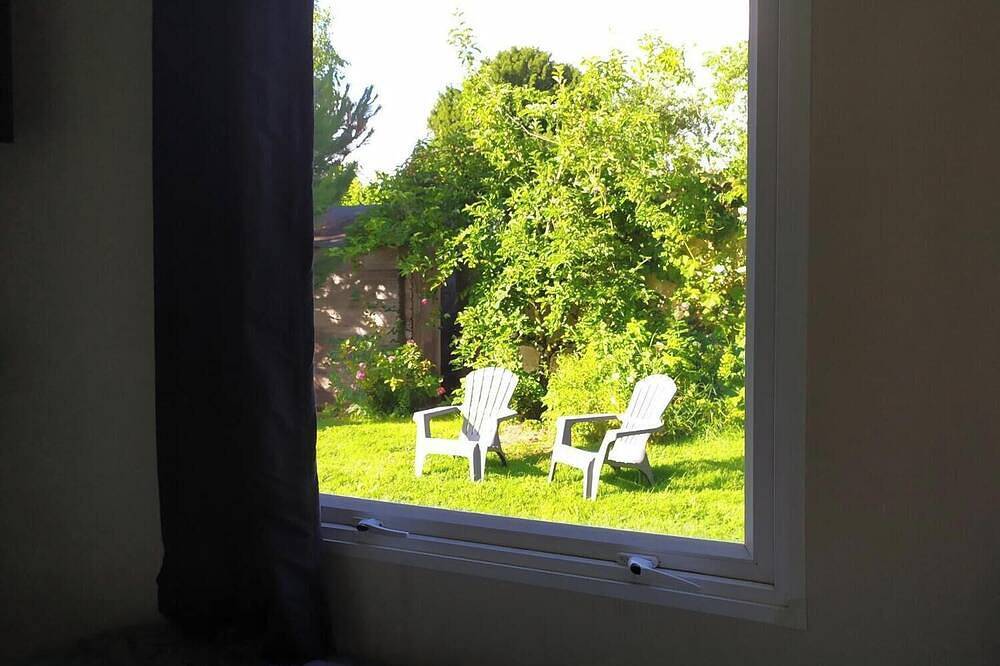 *Cottage de la savonnerie*séjour au vert pour 4 in Tuffalun, Vallée de la Loire