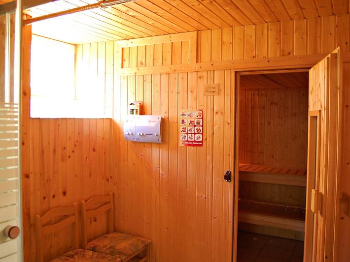 Ferienhaus für 10 Personen, mit Ausblick und Terrasse sowie Garten und Sauna in Hochsteiermark - 2