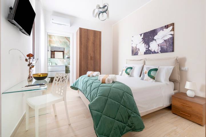 Room for 2 people, with garden - 1