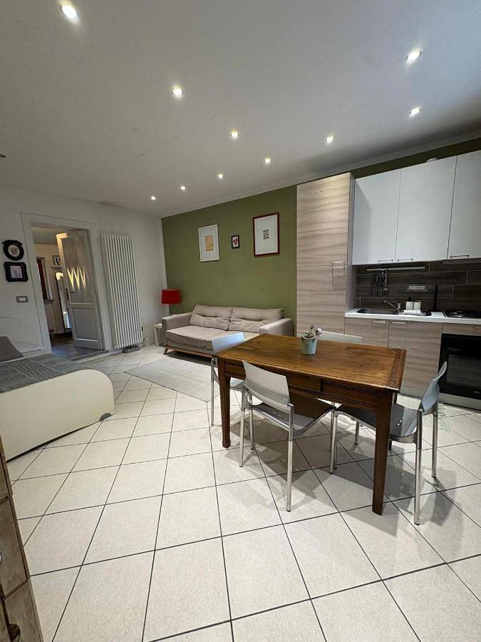 Gîte pour 3 personnes, avec vue et jardin, animaux acceptés à Dronero