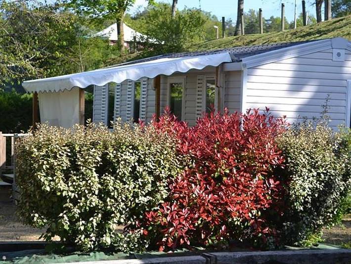 Camping pour 6 personnes, avec bassin pour enfant, animaux acceptés dans le Lot - 4