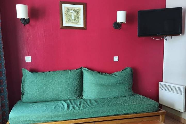 Apartamento entero, L’instant Montdesir, Sleeps 4, Pool & Lake in Monflanquin, Región de Villeneuve-sur-Lot