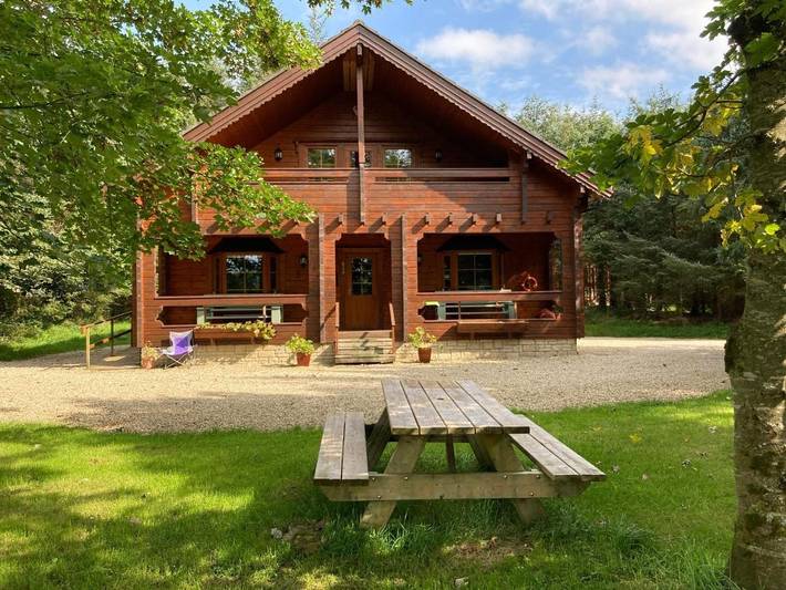 Log cabin for 8 people, with Balcony and View in County Cavan