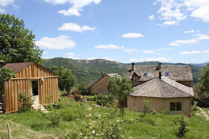 Gîte pour 6 personnes, avec terrasse et jardin, animaux acceptés à Florac - 3