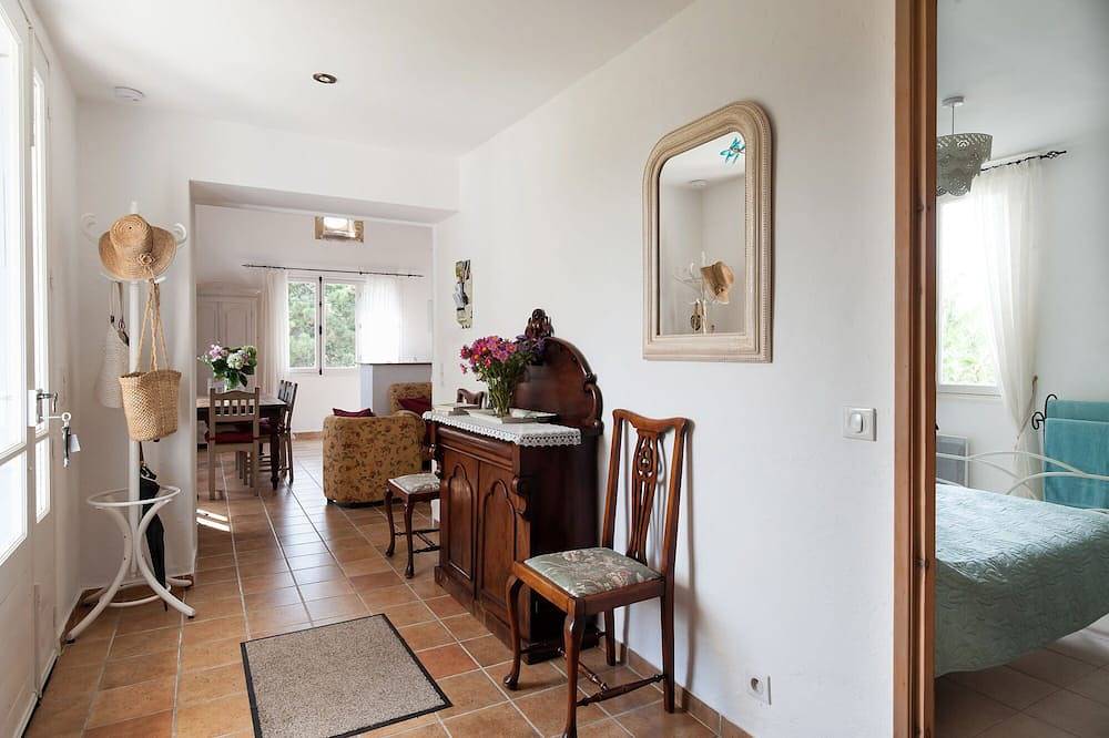 Joli gîte de 2 chambres avec une vue imprenable in Bonnieux, Parc naturel régional du Luberon