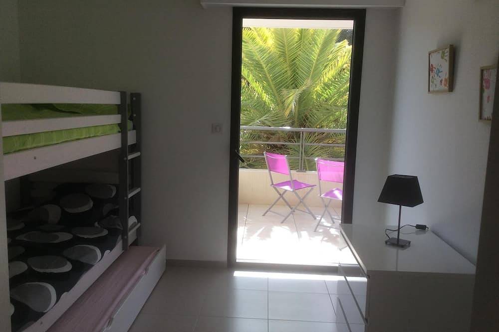 Geheel appartement, De Droom appart 7 pers op het strand voeten in het water Wifi in Propriano, Sartène en omgeving