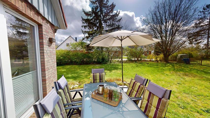 Ferienhaus für 8 Personen, mit Garten und Sauna in Neustadt in Holstein - 2