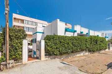 Chambre d’hôte pour 4 personnes, avec balcon à Gallipoli