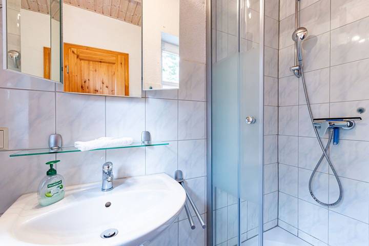 Bungalow für 2 Personen, mit Terrasse und Garten auf dem Darß - 3