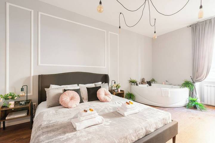 Vacation rental for 9 people, with hot tub in Rome