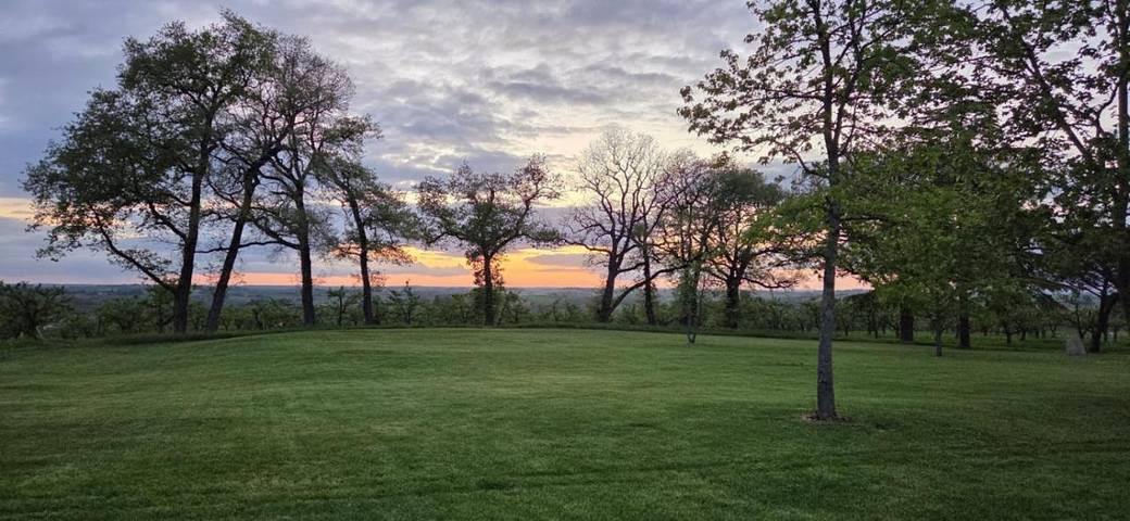 Location de vacances pour 2 personnes, avec jardin et vue ainsi que bassin pour enfant et piscine à La Romieu - 4