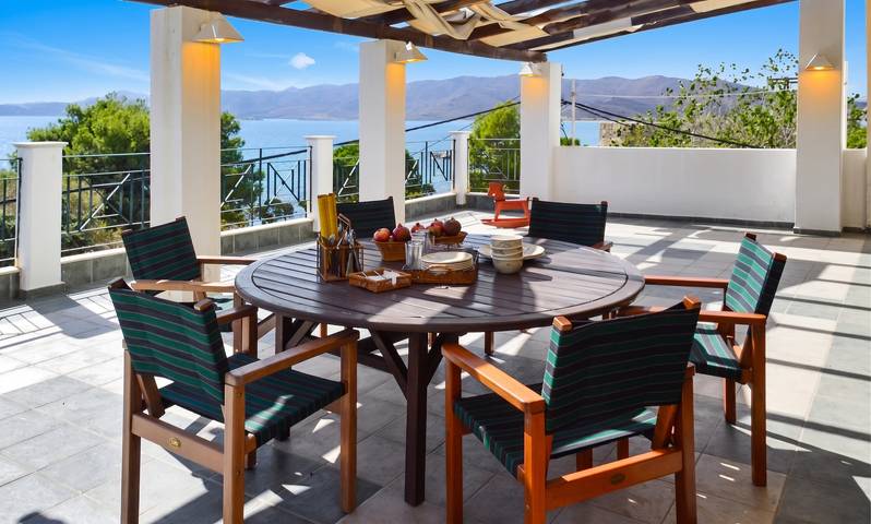 Villa per 12 persone, con Balcone/Terrazza e Terrazza ad Eubea