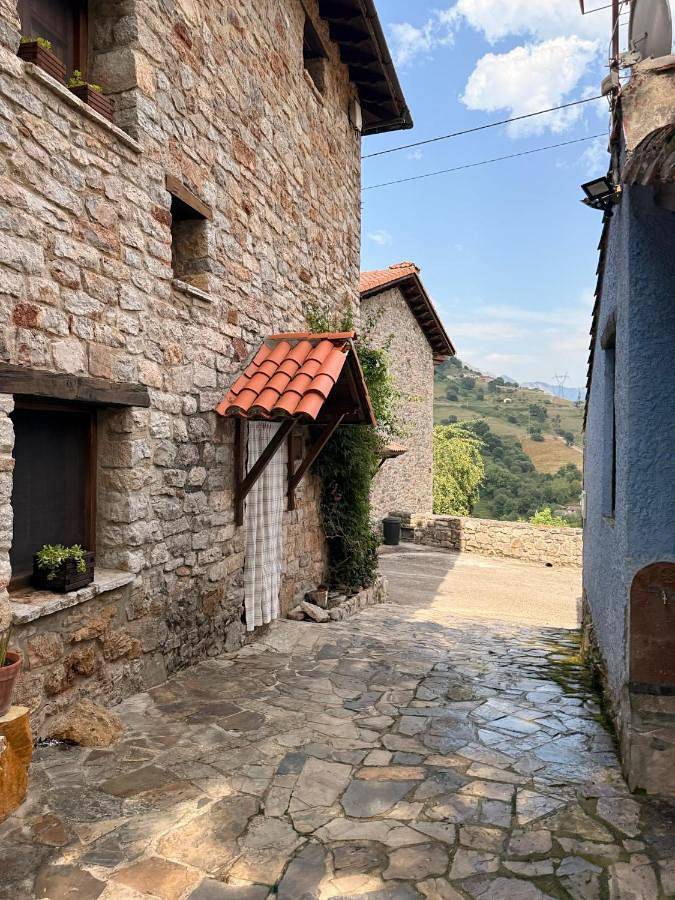 Holiday home for 7 people, with terrace and view - 1