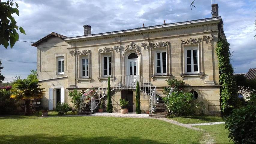 Location de vacances pour 2 personnes, avec jardin et piscine à Saint-Loubès - 3