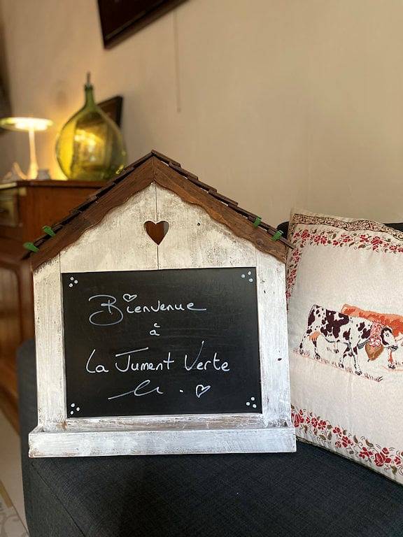 La Jument Verte - Chambres d'hôtes labellisées 3 clés - Chambre Maupassant in Trévignin, Région de Chambéry