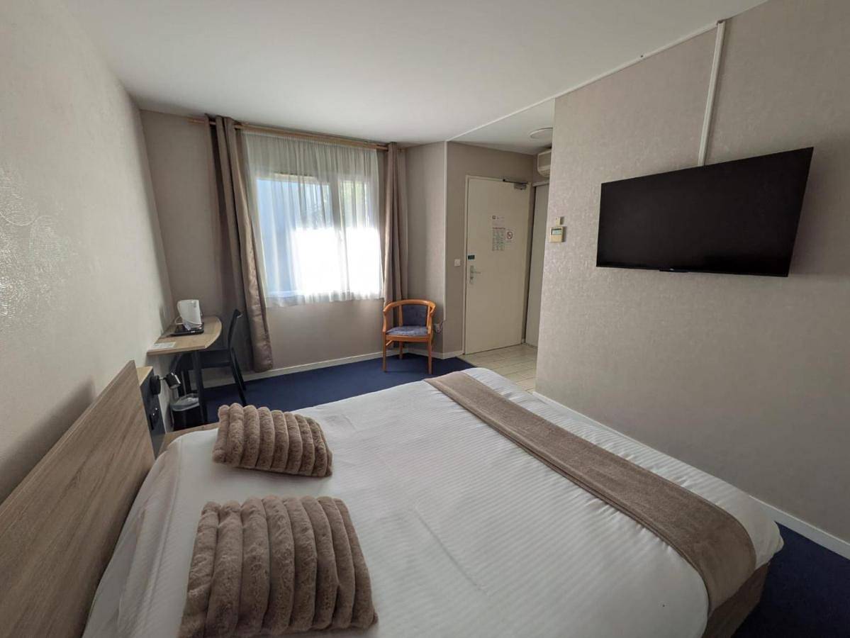 Hotel L'Océane Angers Parc Expo in Villevêque, Vallée de la Loire