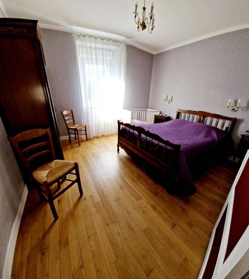 Five-Bedroom House in Laguiole, Parc naturel régional de l'Aubrac