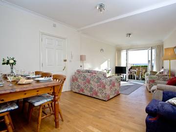 Holiday Rental for 6 People in Paignton, Torbay, Photo 2