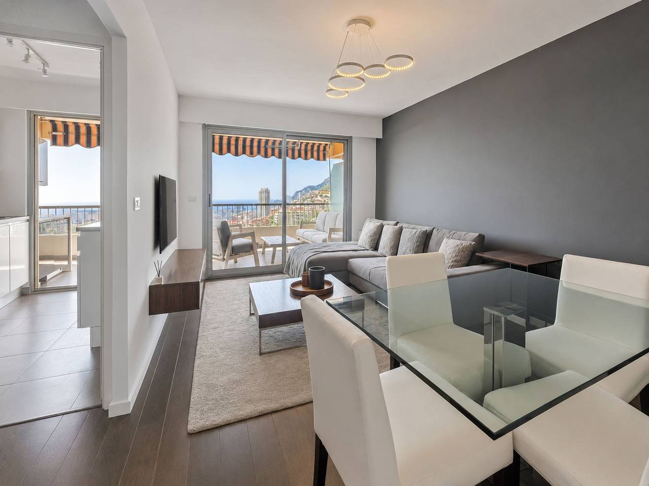 Apartamento entero, Near Monaco | Top Floor Sea View & Terrace in Beausoleil, Costa mediterránea (Francia)