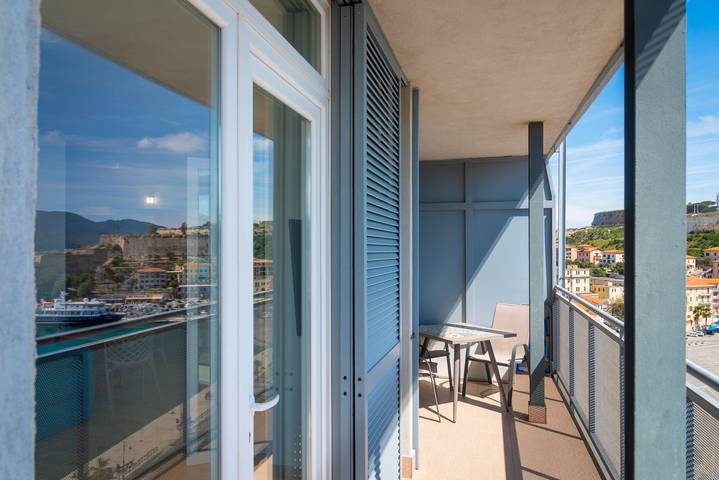 Appartement de vacances entier, Appartement de vacances pour 3 personnes avec terrasse in Portoferraio, Archipel toscan