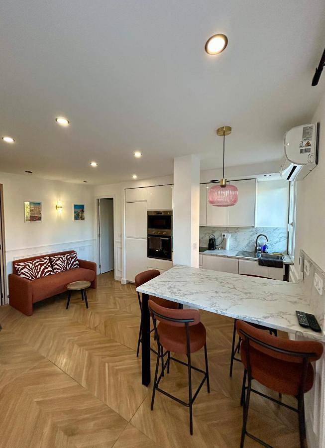 Appartement de vacances pour 4 personnes, avec jardin