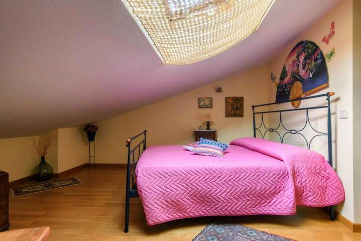 Ferienwohnung für 5 Personen, mit Garten und Ausblick