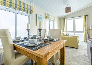 Chalet for 4 People in Norfolk, East of England, Photo 4