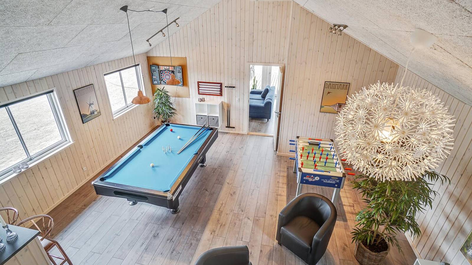 16-person pool house with activity room in Vejby Strand. in Vejby Strand, Vejby