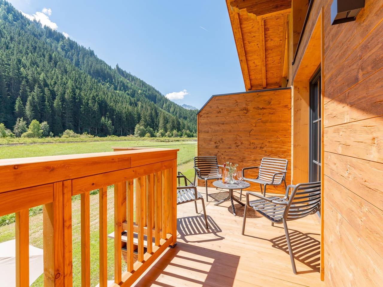 Chalet in der Nähe der großen Skigebiete in Pinzgau