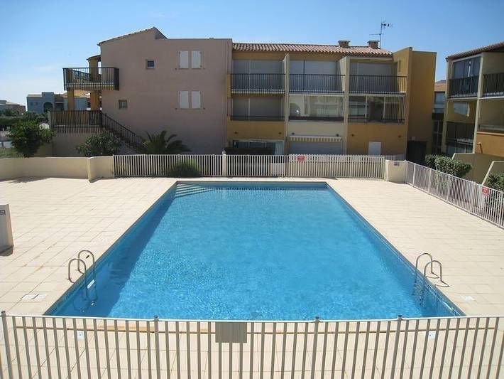 Appartement de vacances pour 6 personnes, avec terrasse et piscine