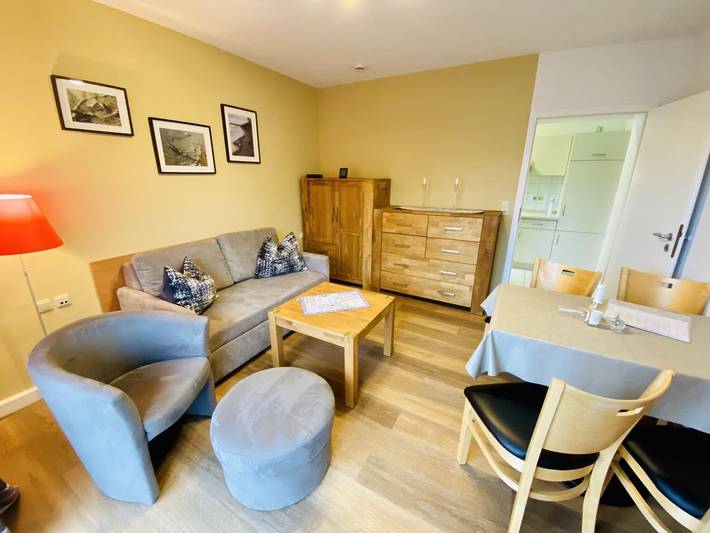 Ferienwohnung für 4 Personen, mit Garten und Balkon in Lichtenhagen - 2