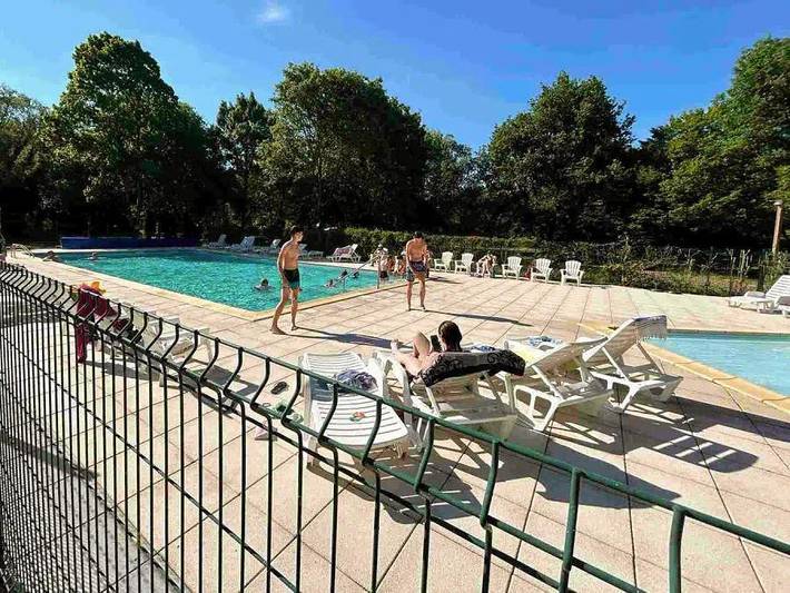 Mobil home pour 6 personnes, avec bassin pour enfant dans Doué-en-Anjou - 4