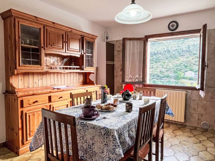 Ferienwohnung für 6 Personen, mit Balkon und Garten in Dolcedo - 4