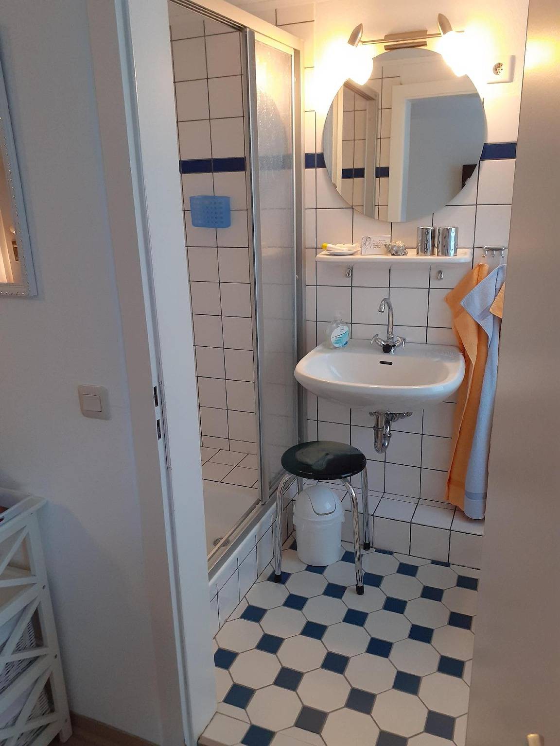 Gästezimmer mit Frühstück im Obergeschoss in Pilsum, Krummhörn