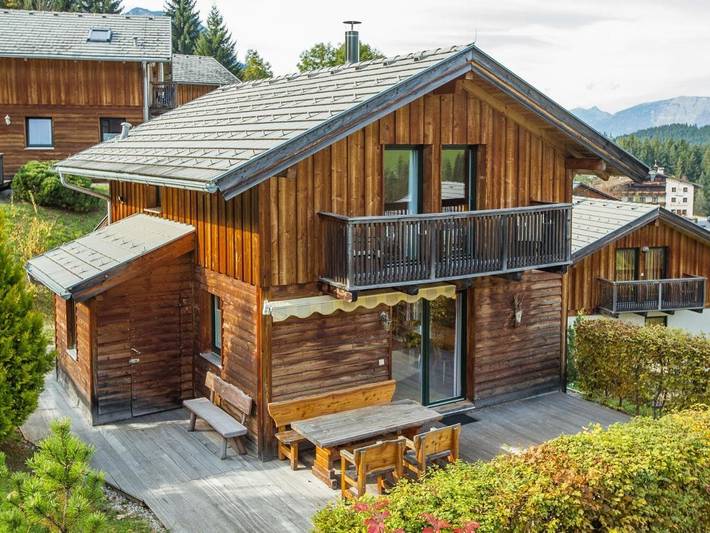 Chalet für 6 Personen, mit Terrasse und Sauna sowie Pool, mit Haustier in Dachstein West