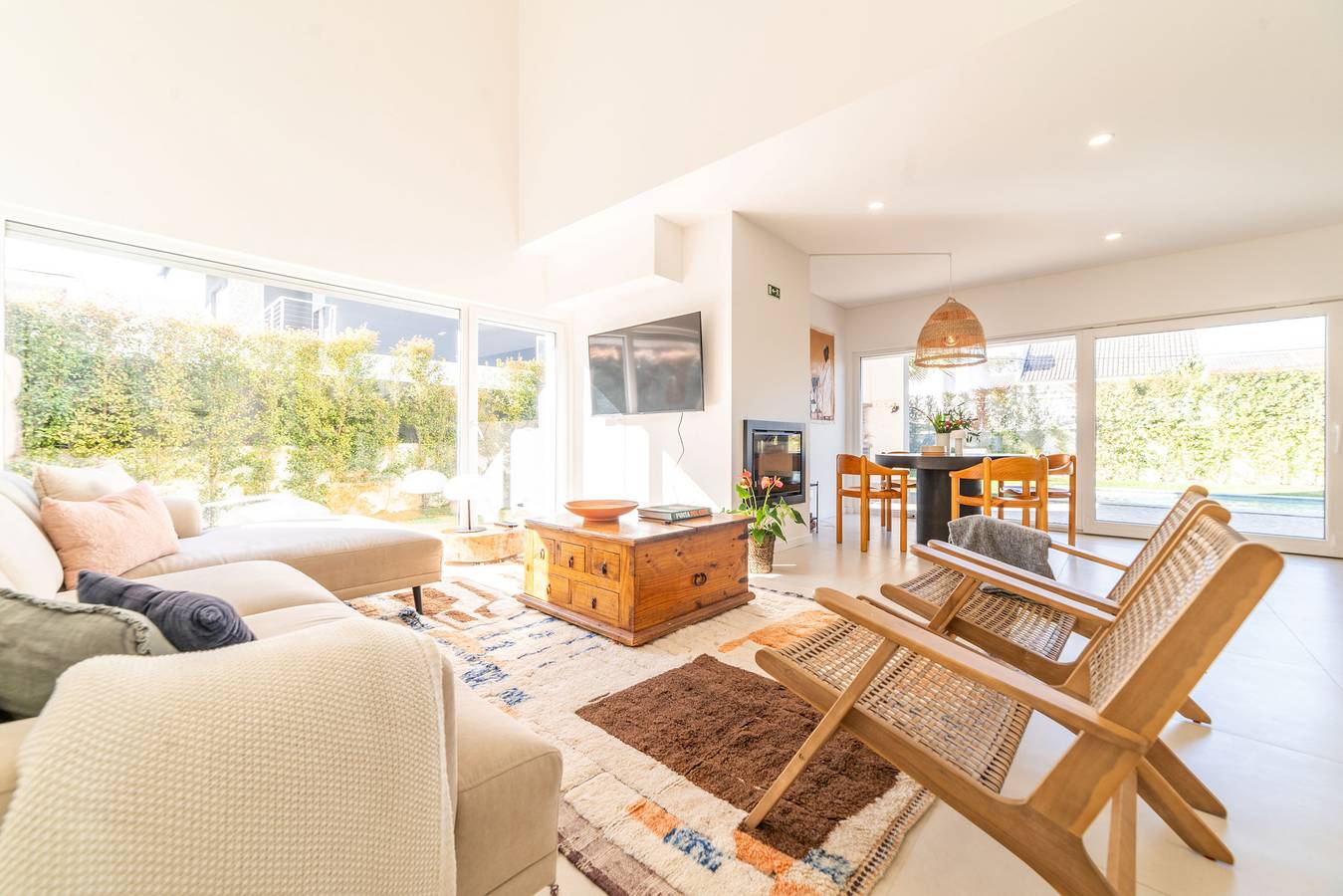 Villa Ceyda in Aroeira, Charneca de Caparica e Sobreda