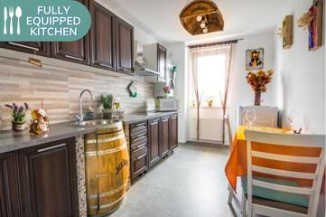 Gîte pour 2 personnes, avec jardin et vue à Brașov